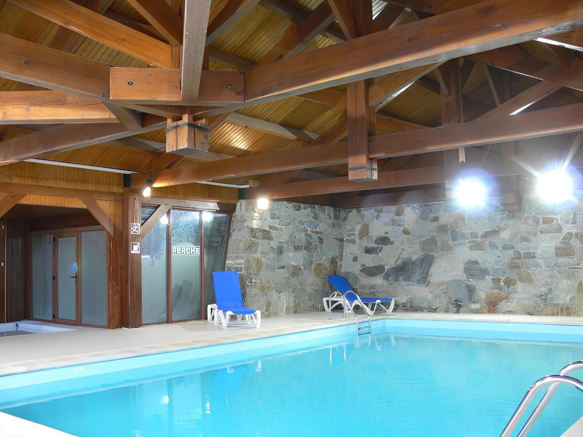 Pleine Nature Pied Pistes Piscine Chauffee Ustou Eksteriør billede